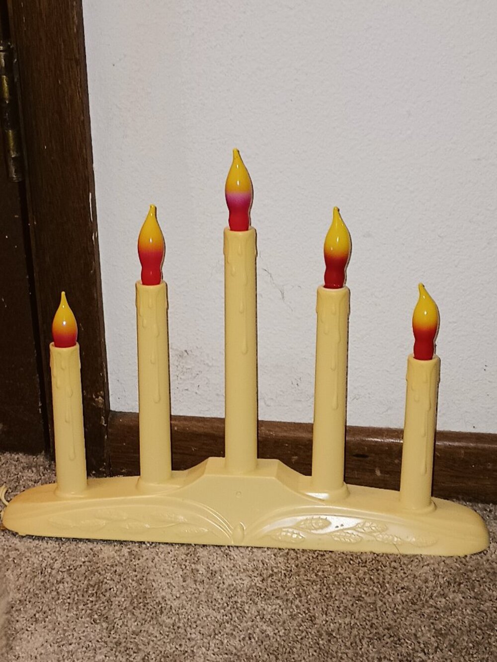 Vintage Beacon 5 Light Window Candolier Electric Candelabra Christmas Candles